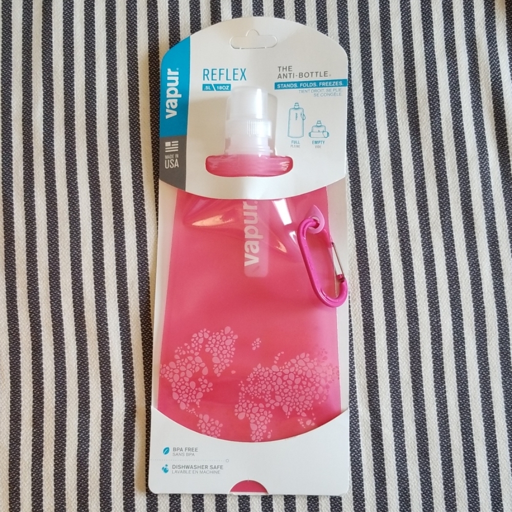 NWT Vapur Reflex Anti-Bottle Foldable Water Bottle